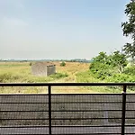 Dinesh 게스트하우스 3*