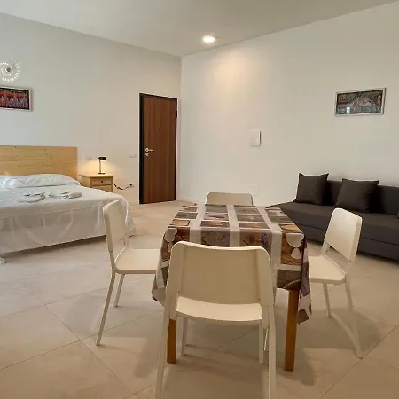 Гостевой дом Dinesh Соттомарина